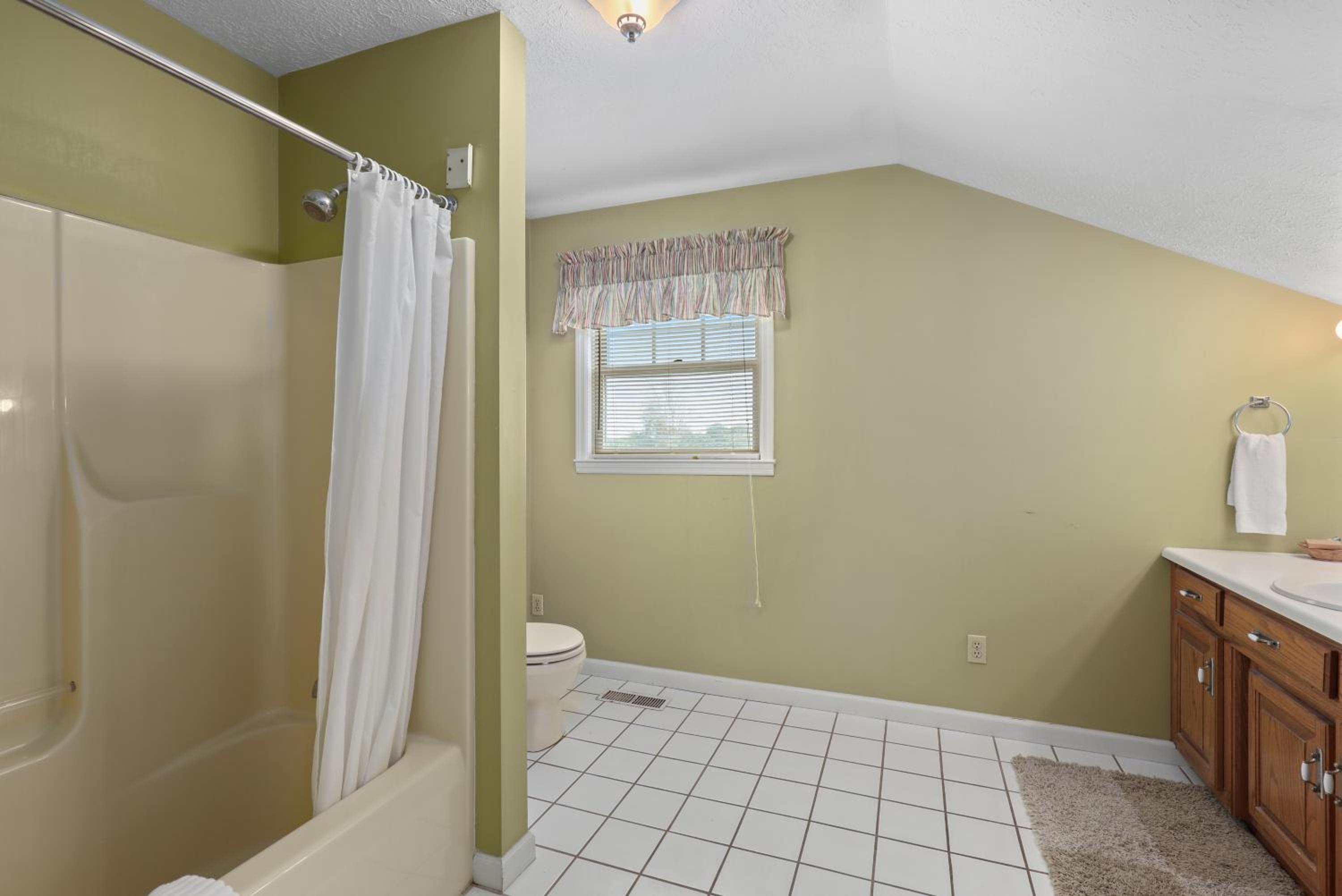 Four Seasons Country Inn