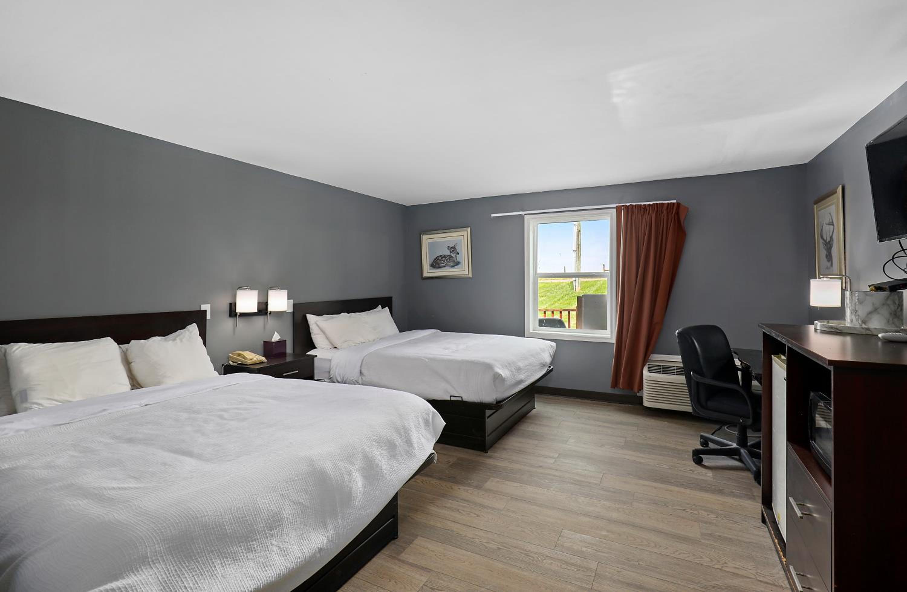 Four Seasons Country Inn
