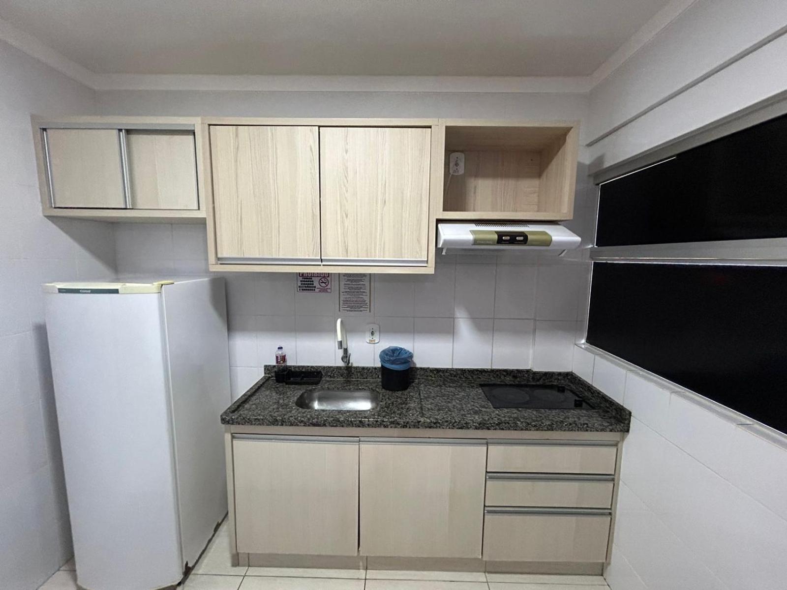 Lacqua Di Roma - Apartamento confortavel e completo com varanda