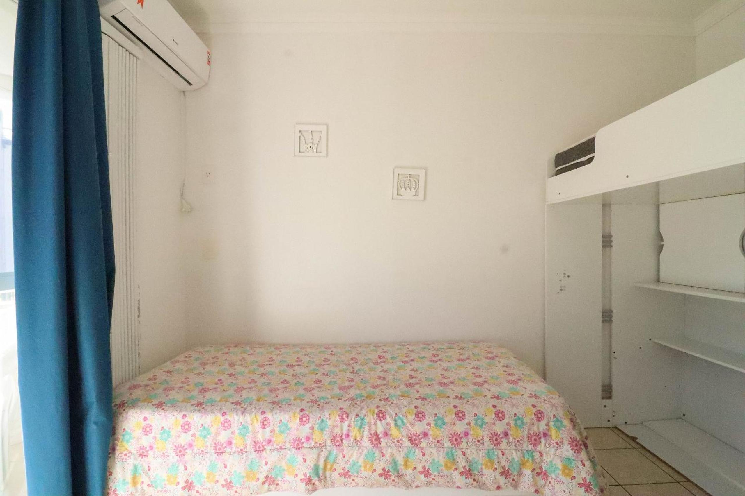 Excellent fit for 8 people - HB57F