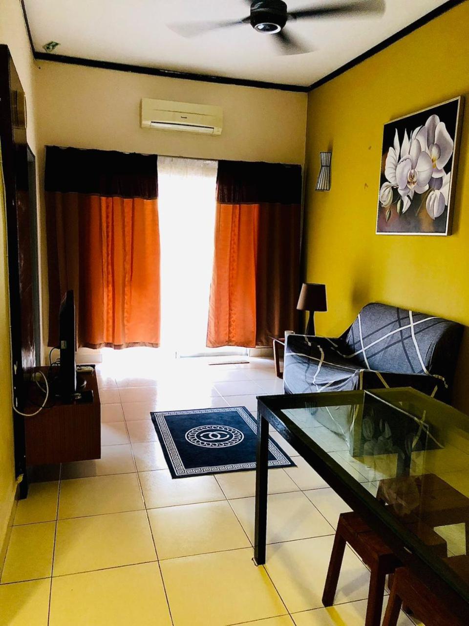 Sunset view apartment