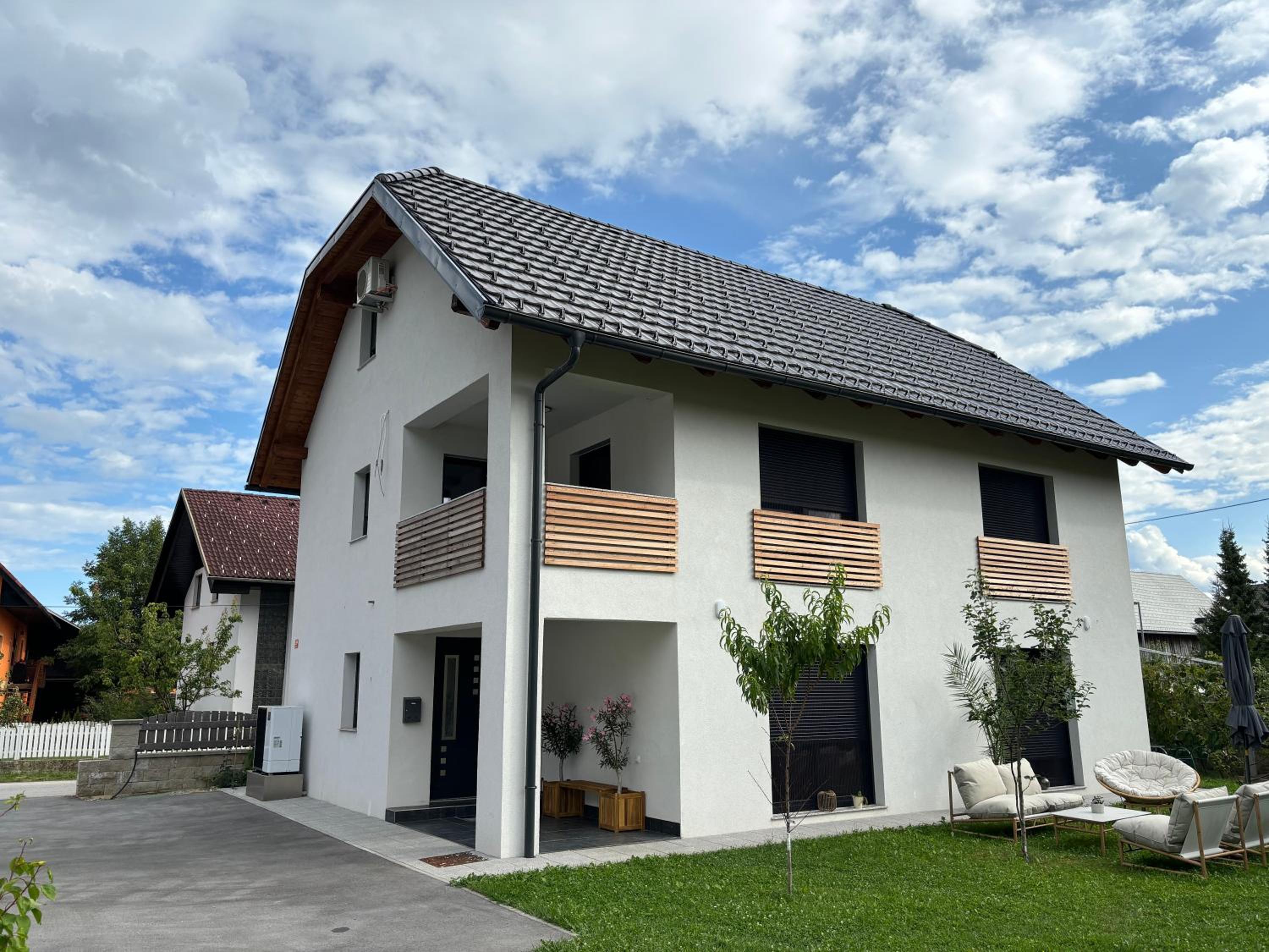 Aura Apartments