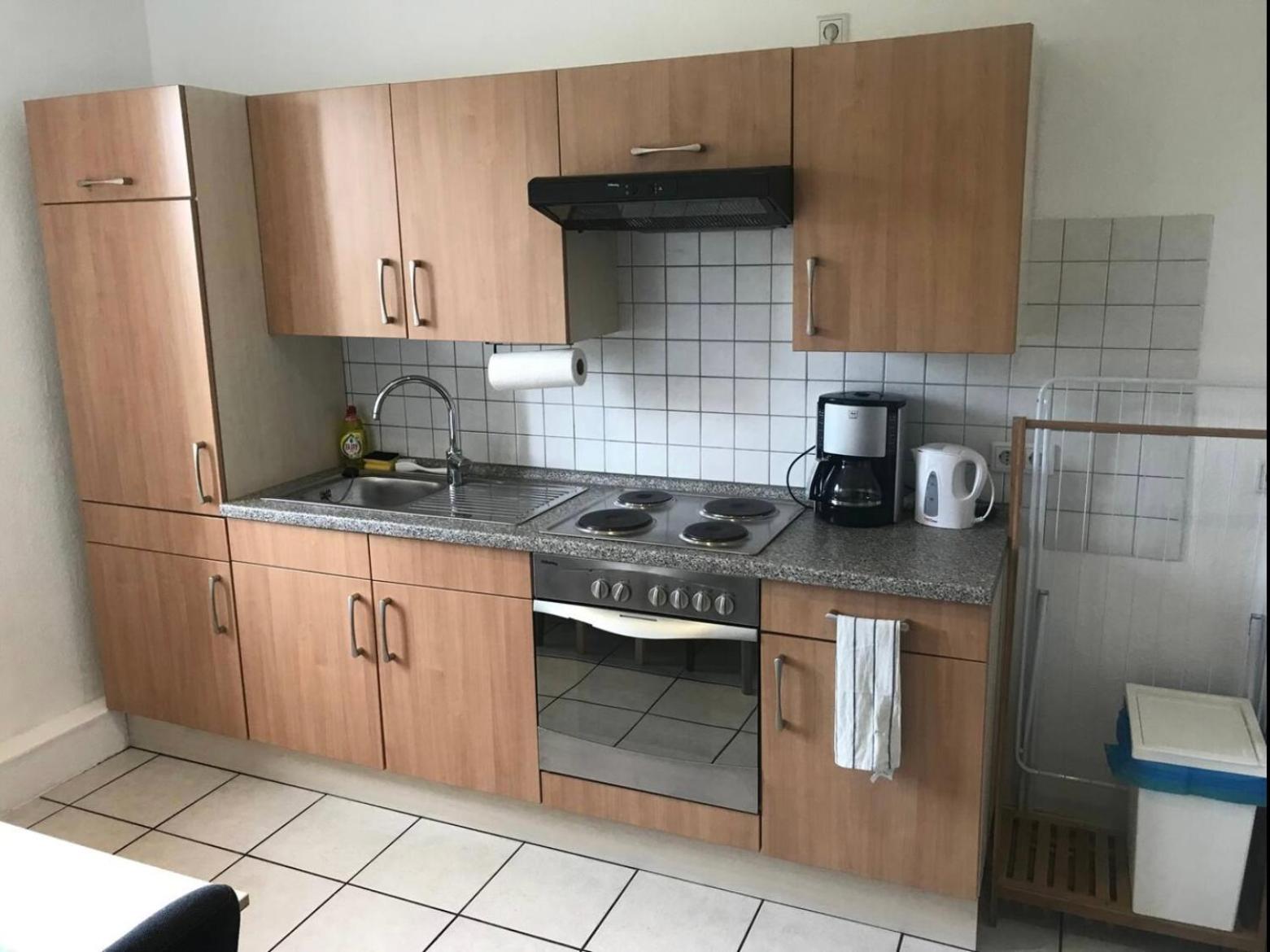 Apartment, parterre, für 3 Gäste, Zentral gelegen, Mitsubishi Halle