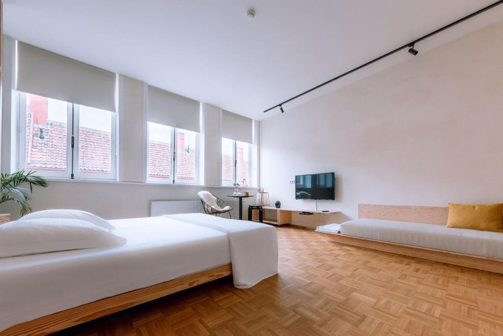 Violet Suites