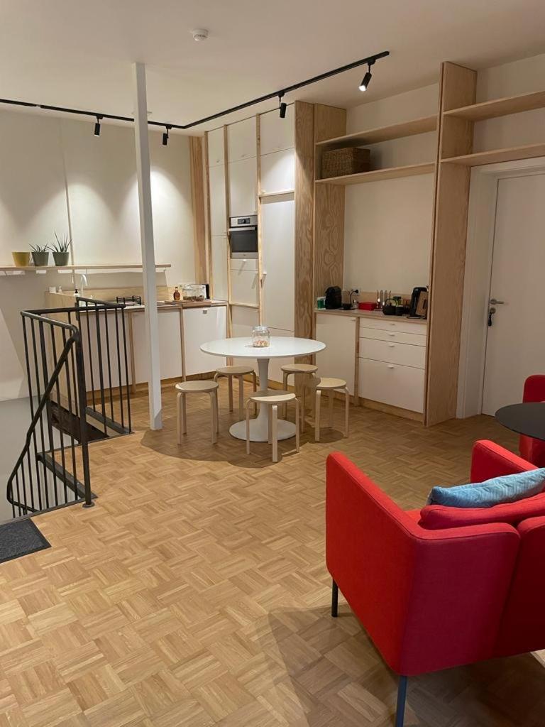 Violet Suites