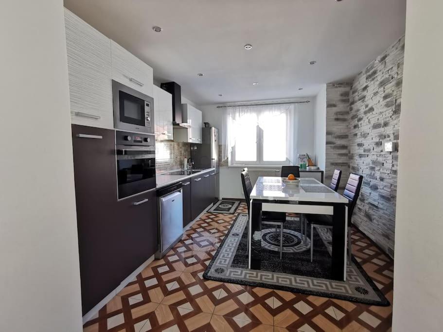 Apartmán v Centre mesta view 3