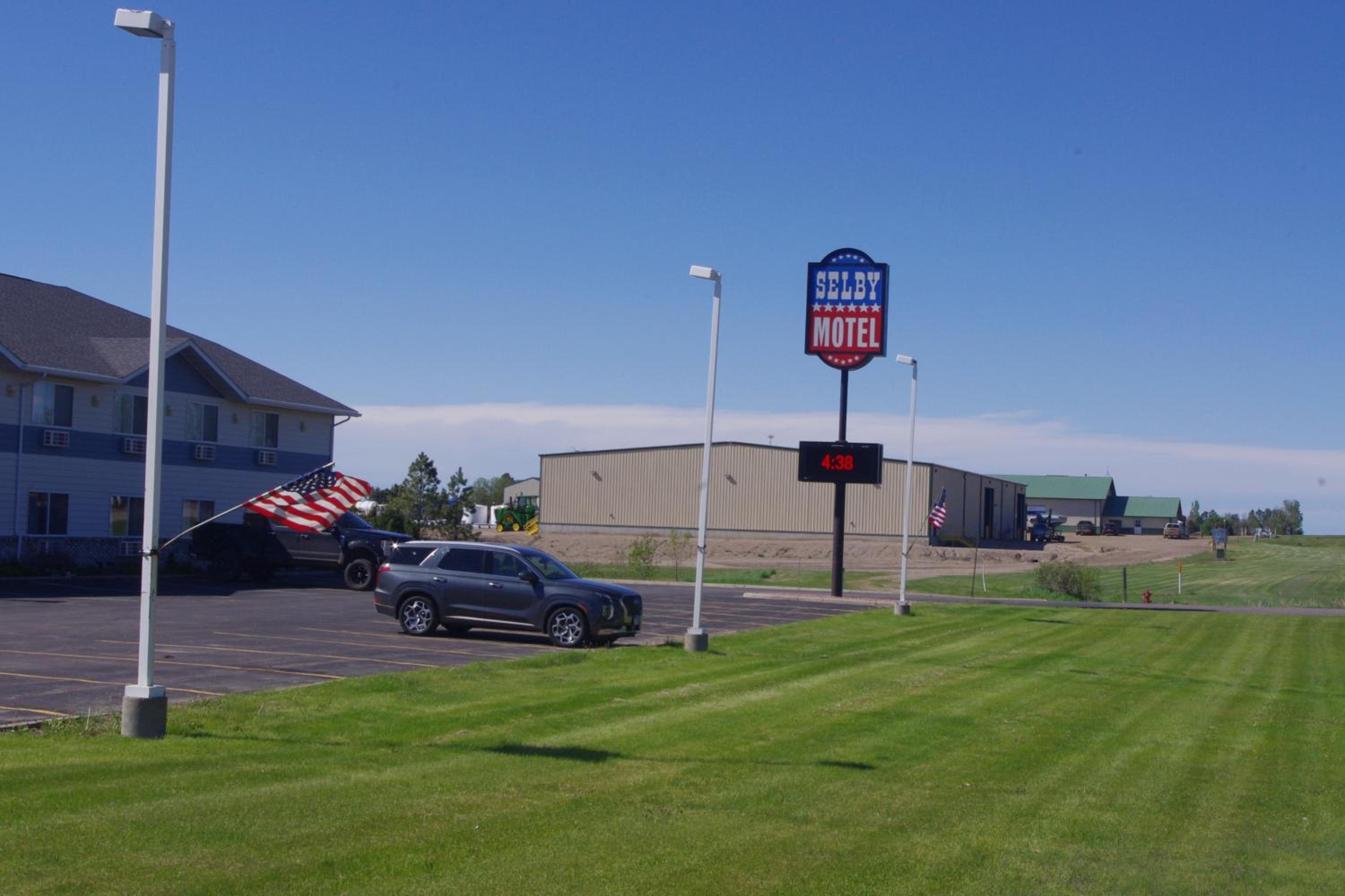 Selby Motel