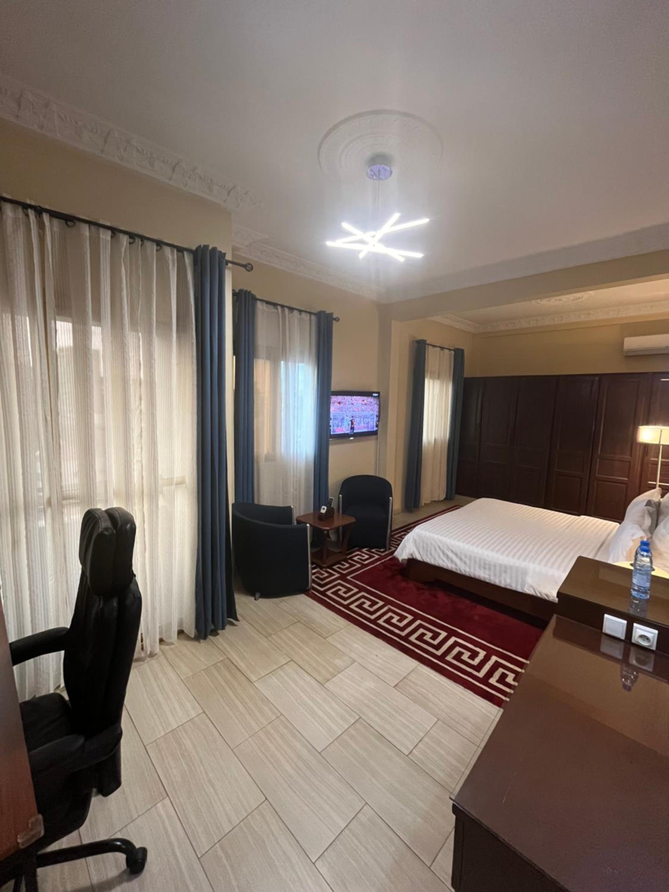 Residence G327