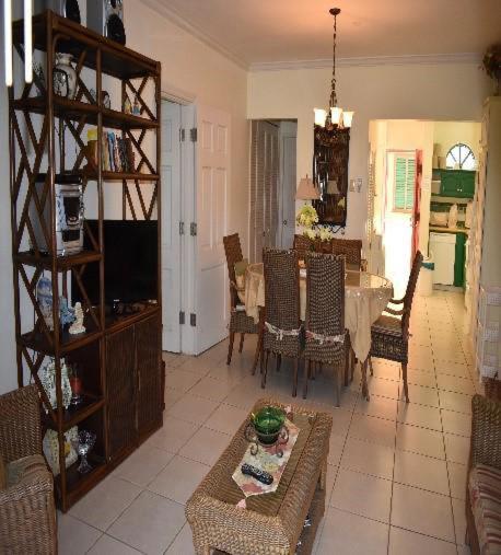 Caribbliss Suites