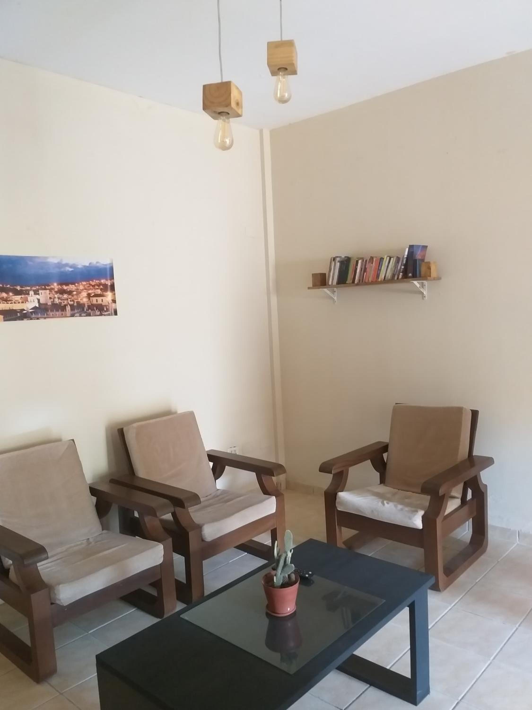 Departamento, 2 habitaciones, sala, cocina y baño
