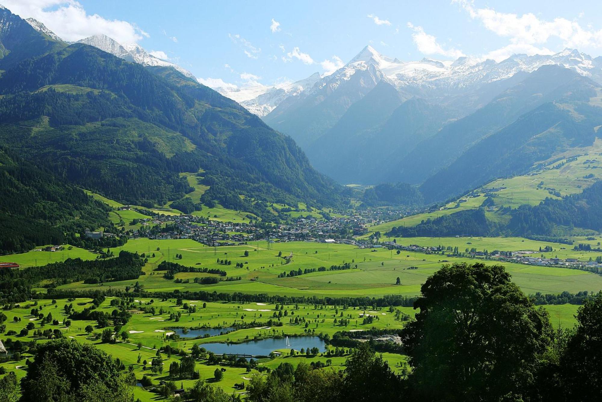 Alpinoase City Centre Zell am See