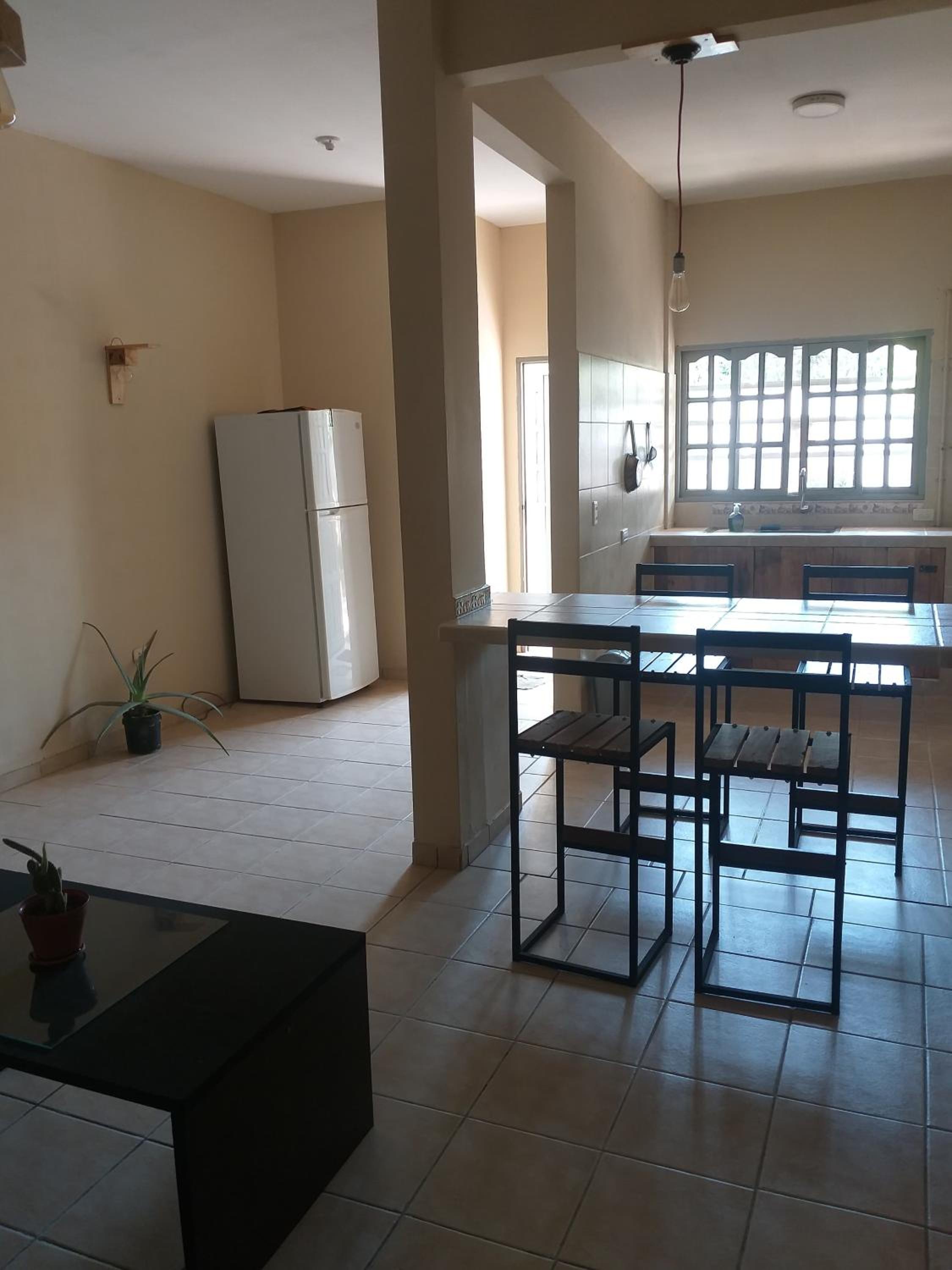 Departamento, 2 habitaciones, sala, cocina y baño