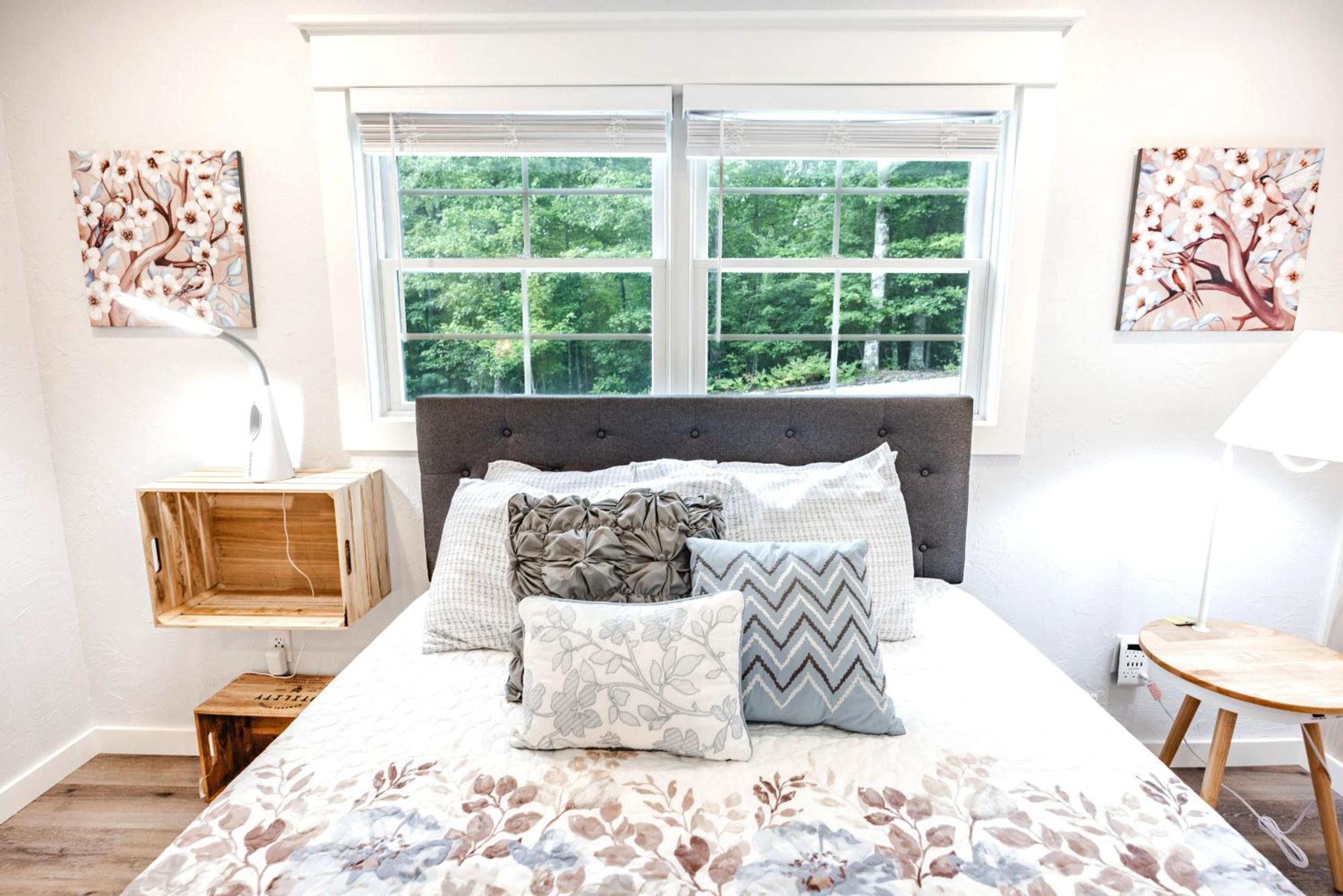 Knollwood Love Shack