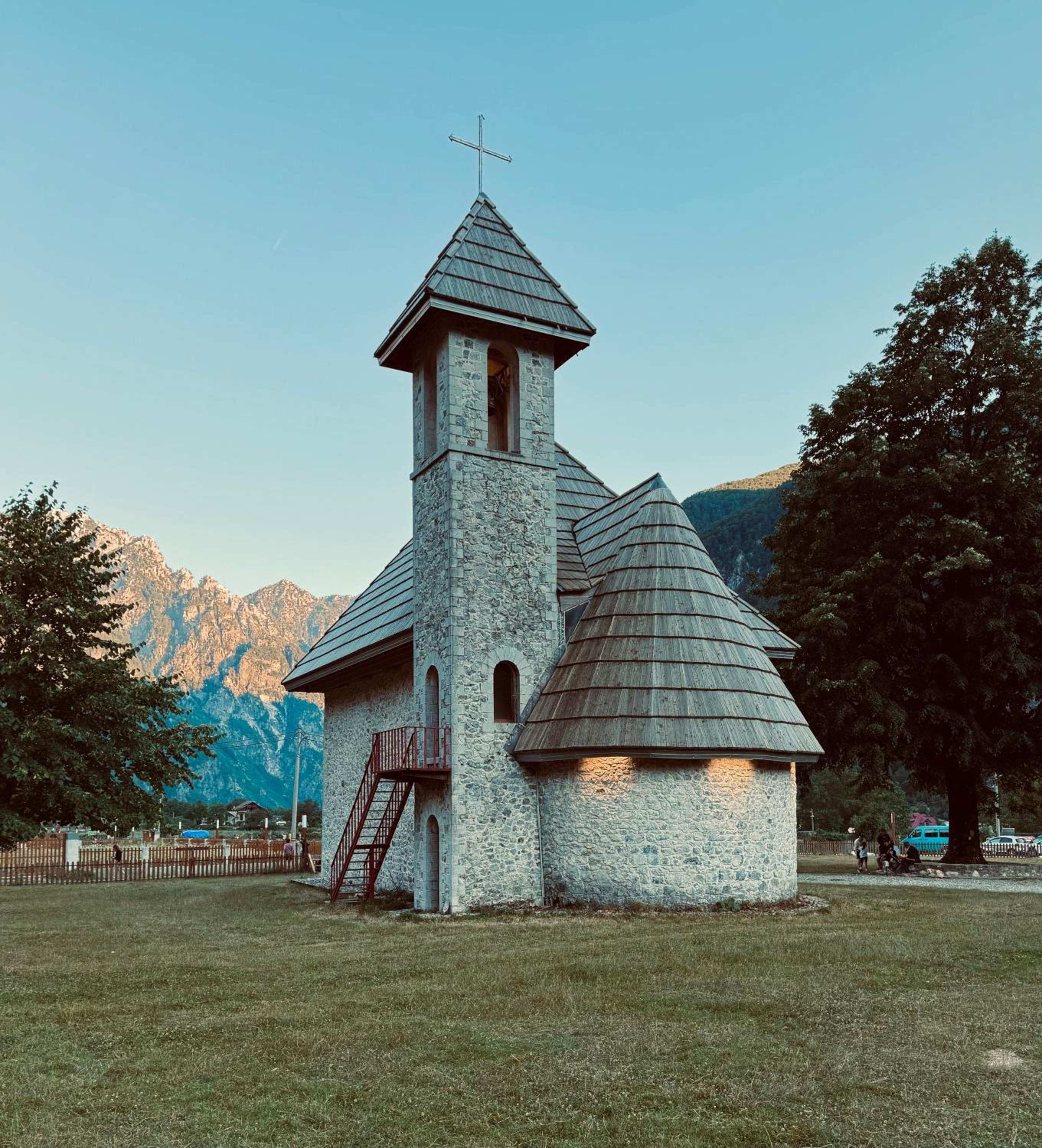 Vila Shkalla