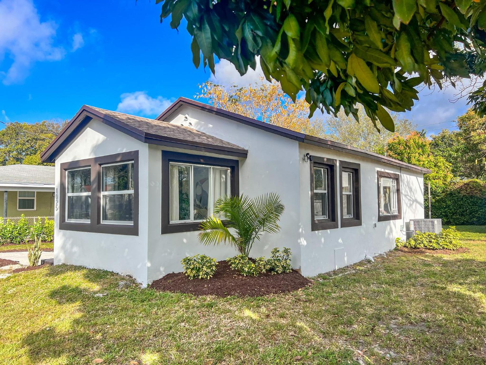New 3Bedroom 2Bathroom Private Home