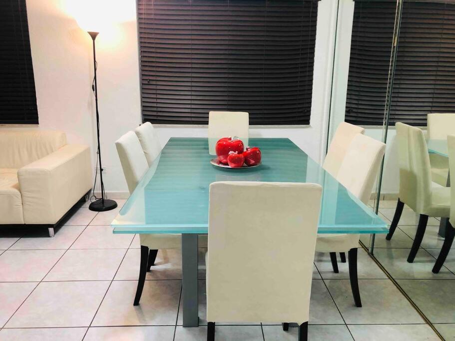 Ana House in Miami