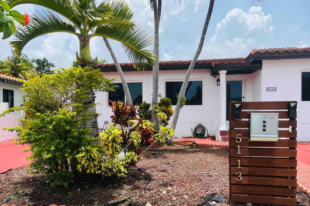 Ana House in Miami