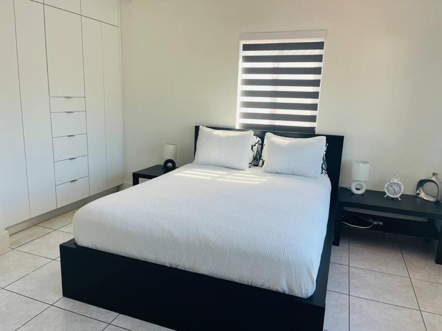 Ana House in Miami