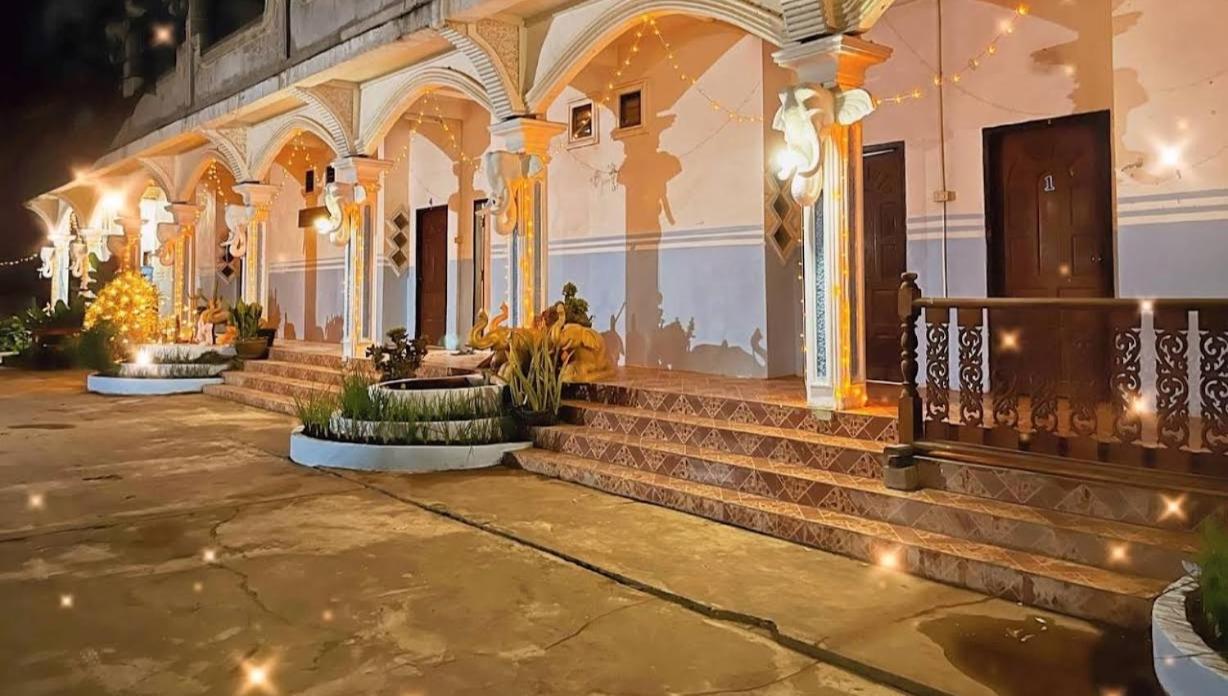 Sichampa Guest house