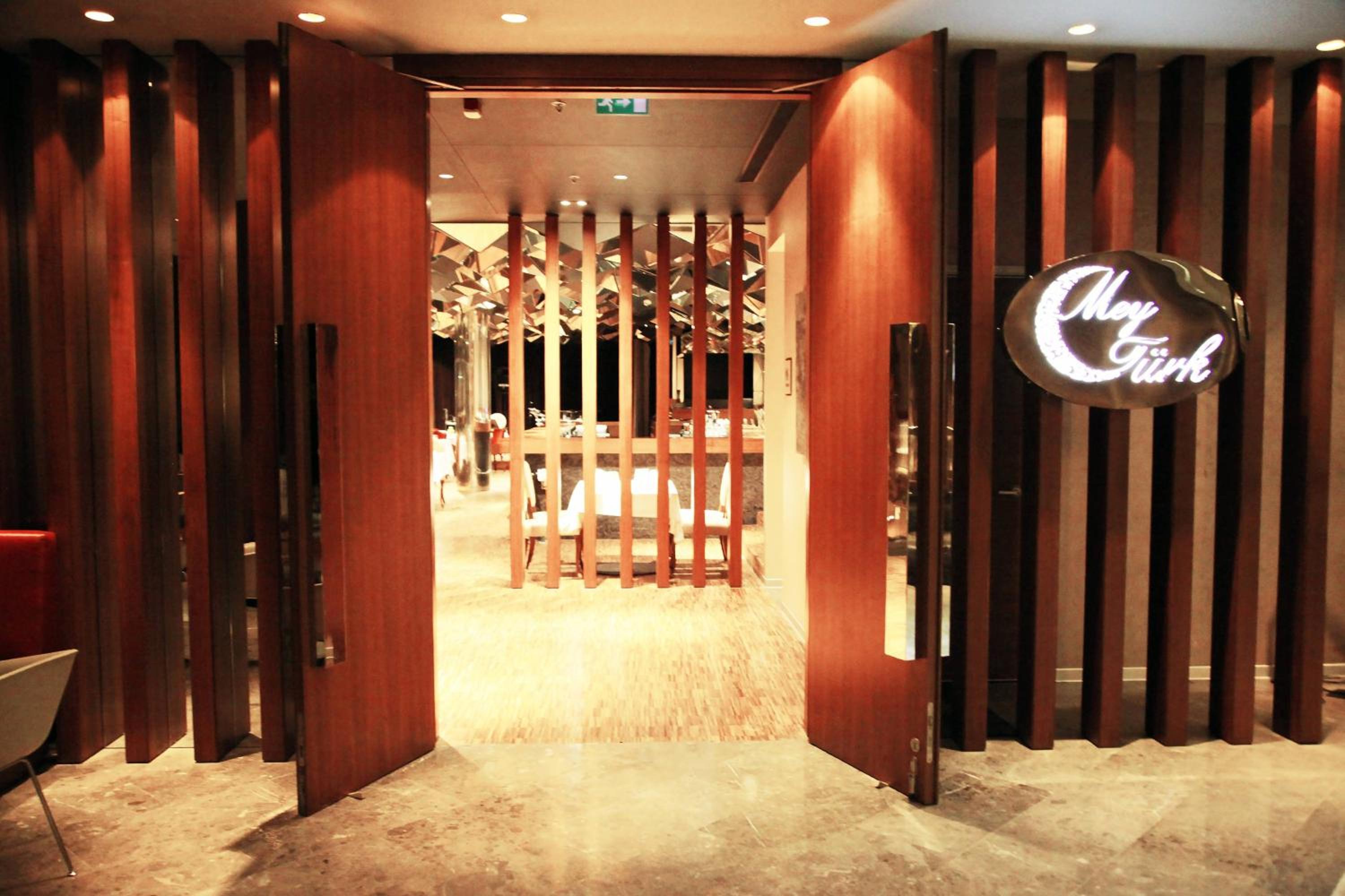 Sheraton Istanbul Atakoy Hotel - Image 51