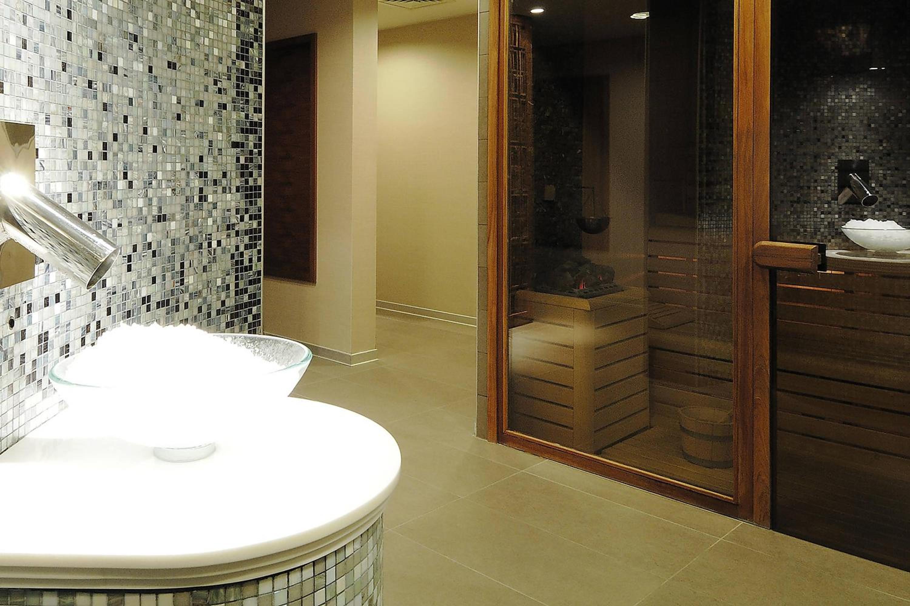 Sheraton Istanbul Atakoy Hotel - Image 68