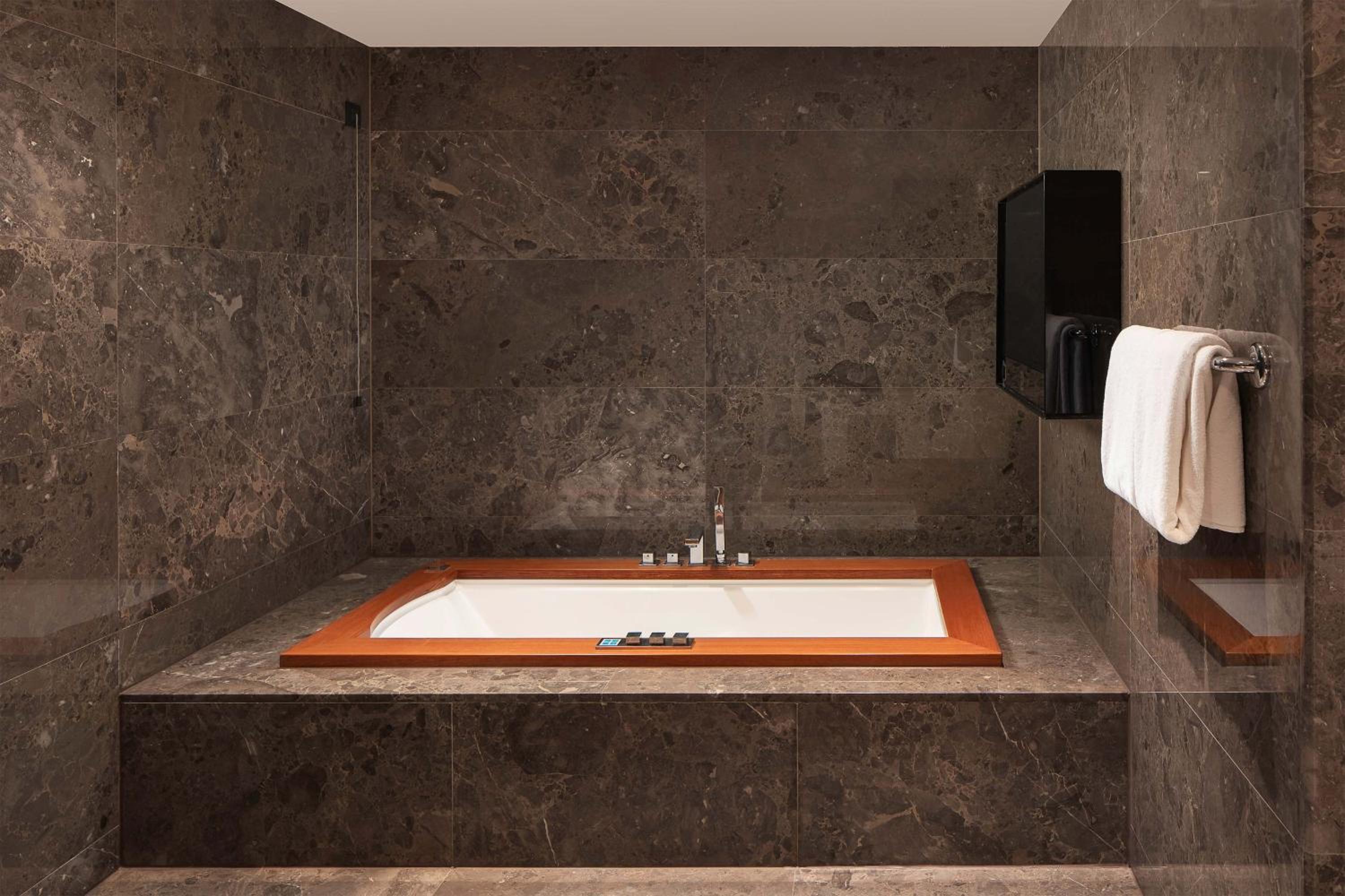 Sheraton Istanbul Atakoy Hotel - Image 124