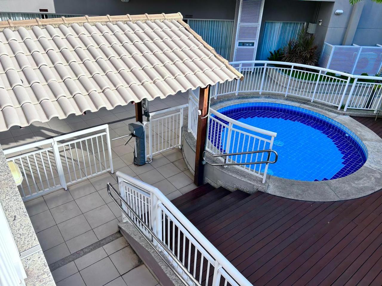 2 quartos, suíte, Jardim Camburi, perto de tudo