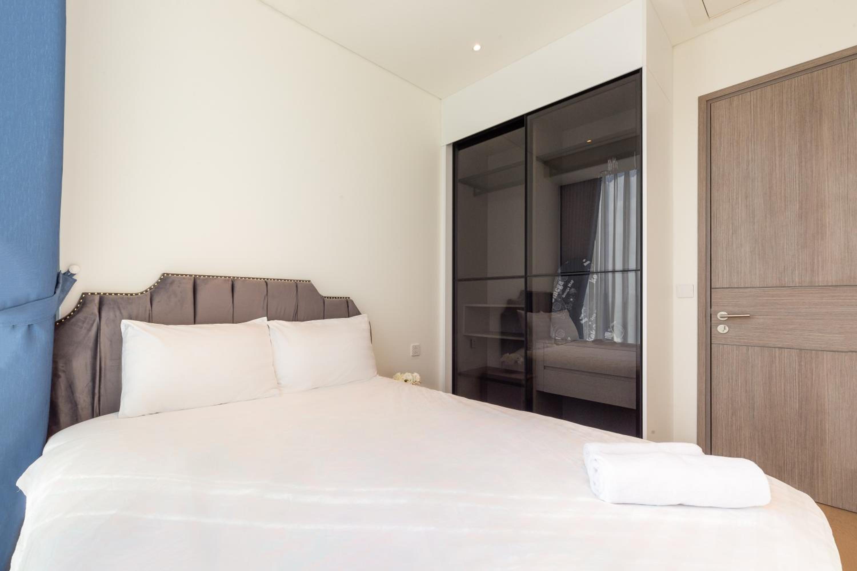 The Opera Apartment Cental Saigon Free Pool-Gym-Sauna Room- Golf Mini