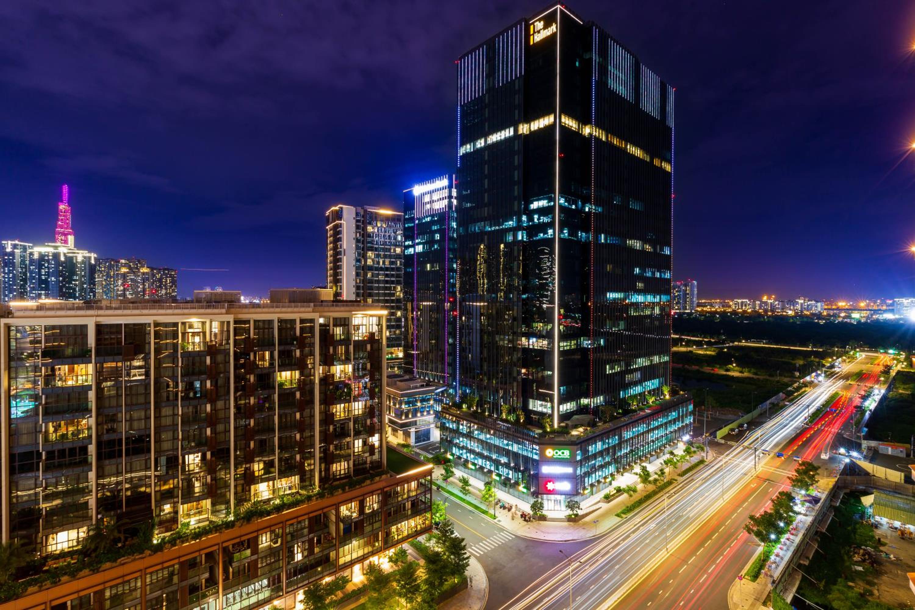 The Opera Apartment Cental Saigon Free Pool-Gym-Sauna Room- Golf Mini