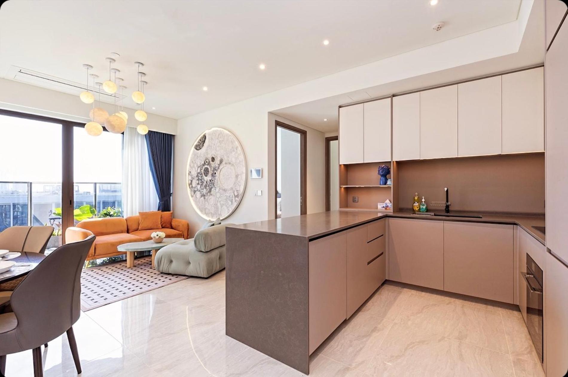 The Opera Apartment Cental Saigon Free Pool-Gym-Sauna Room- Golf Mini