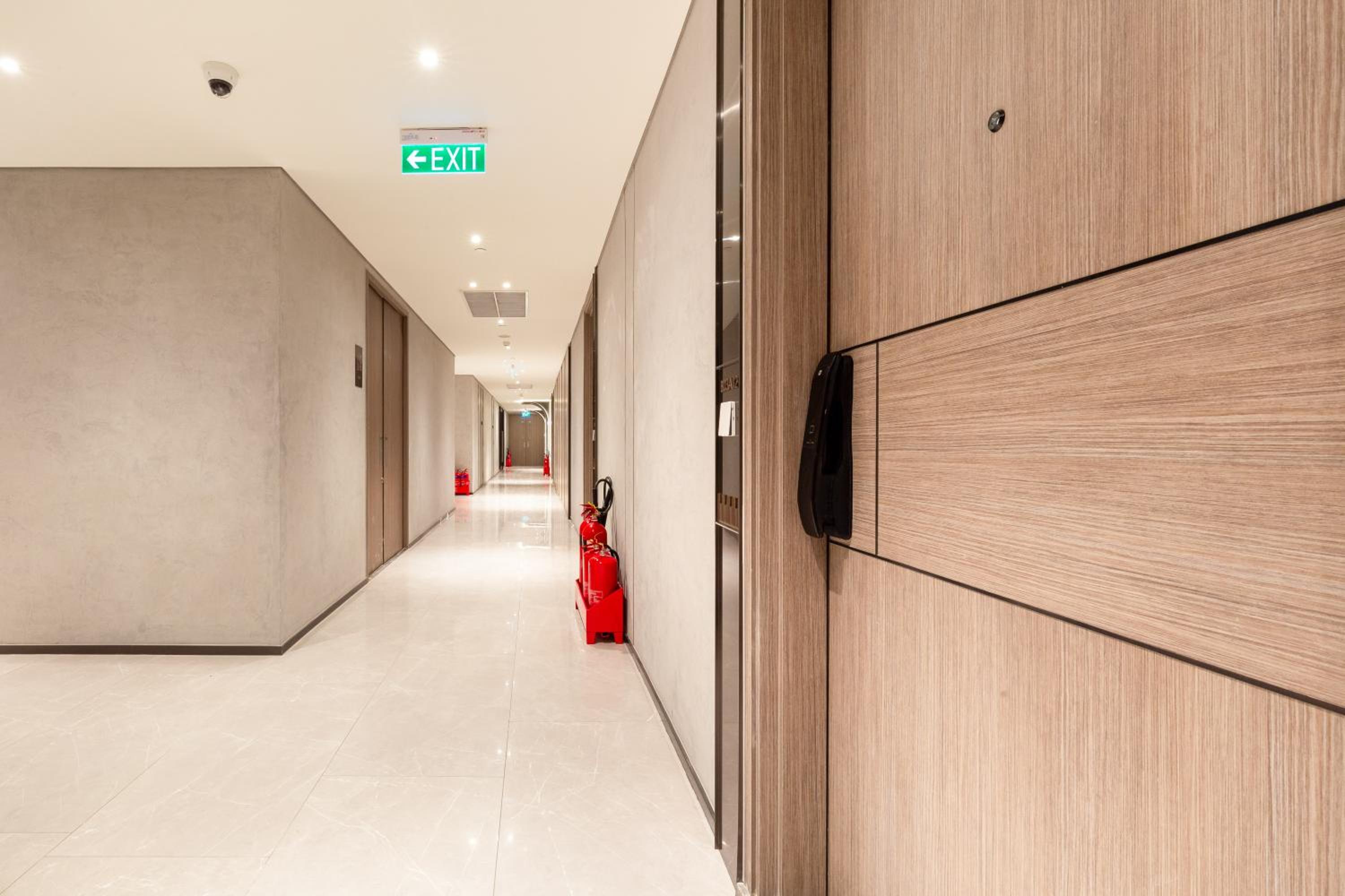 The Opera Apartment Cental Saigon Free Pool-Gym-Sauna Room- Golf Mini