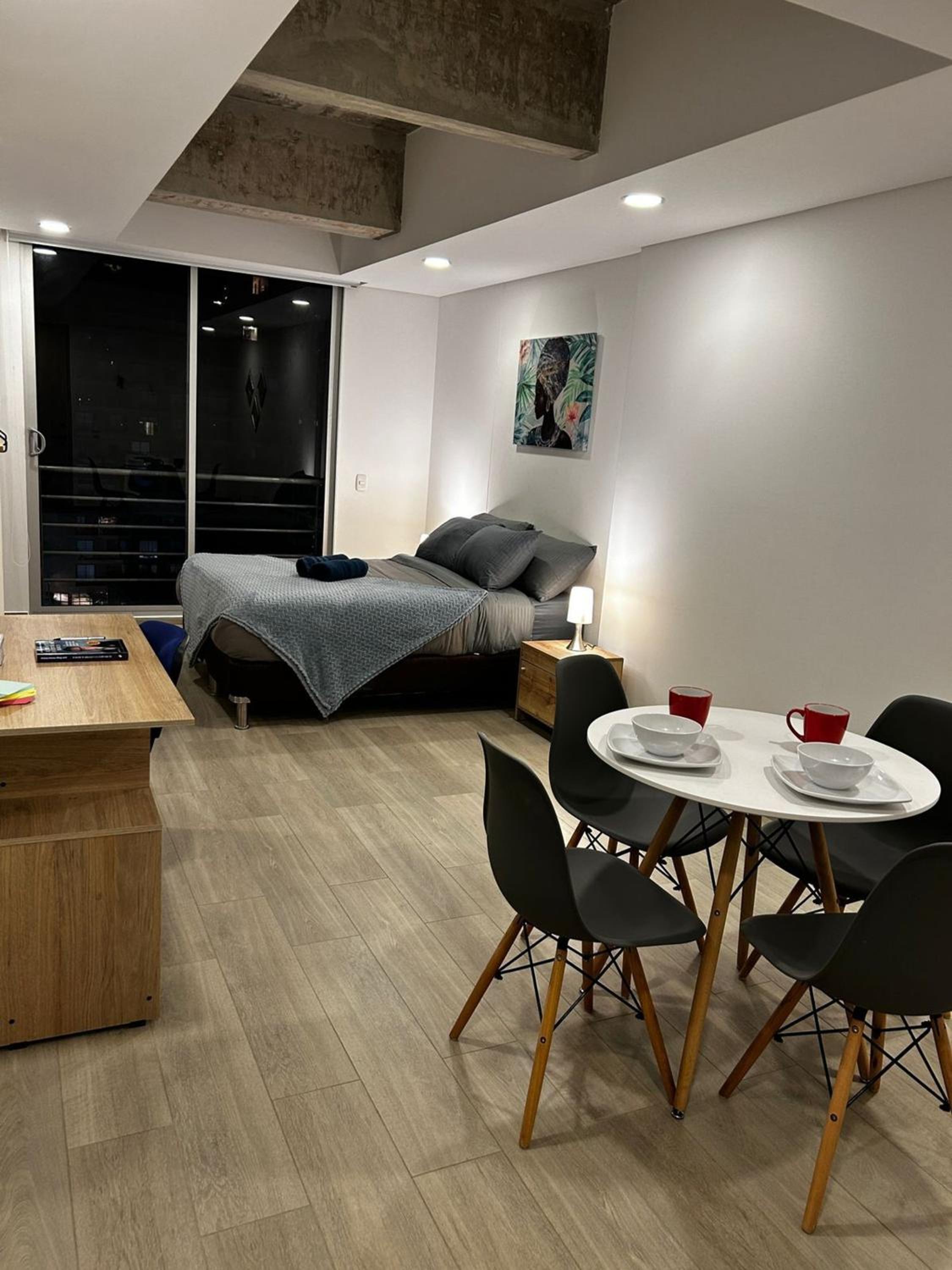 Hermoso apartamento con vista al atardecer 312