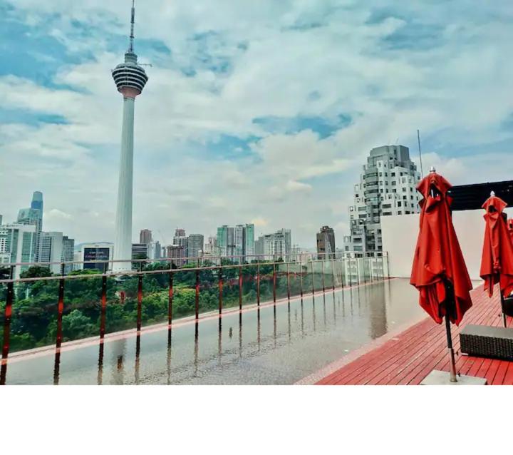 M101 Dang Wangi remote work-friendly suite