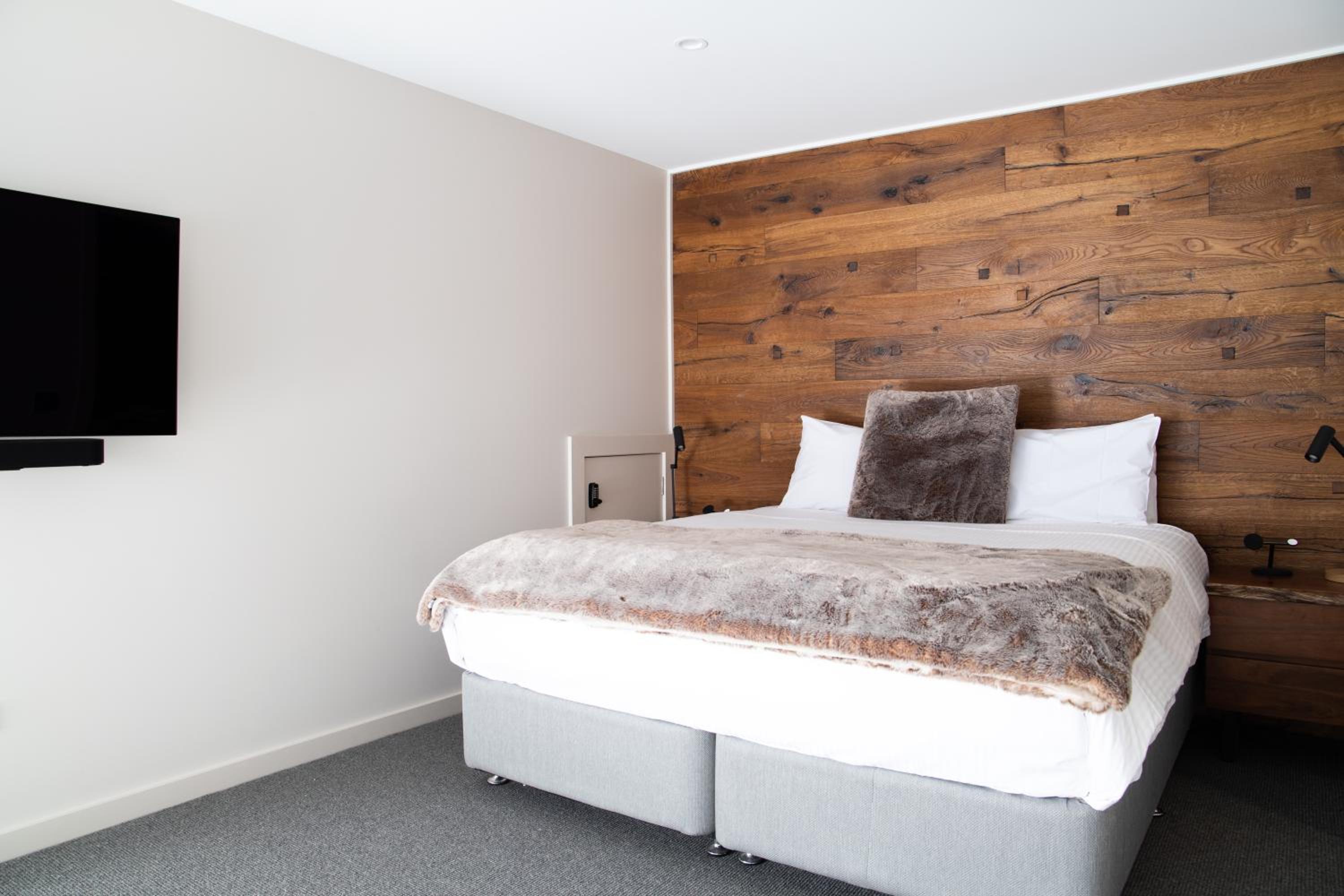 Burramungee Luxurious Alpine Retreat Mt Hotham
