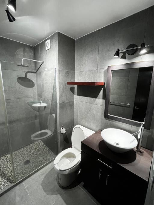 Beautiful and renewed apartment photo 3