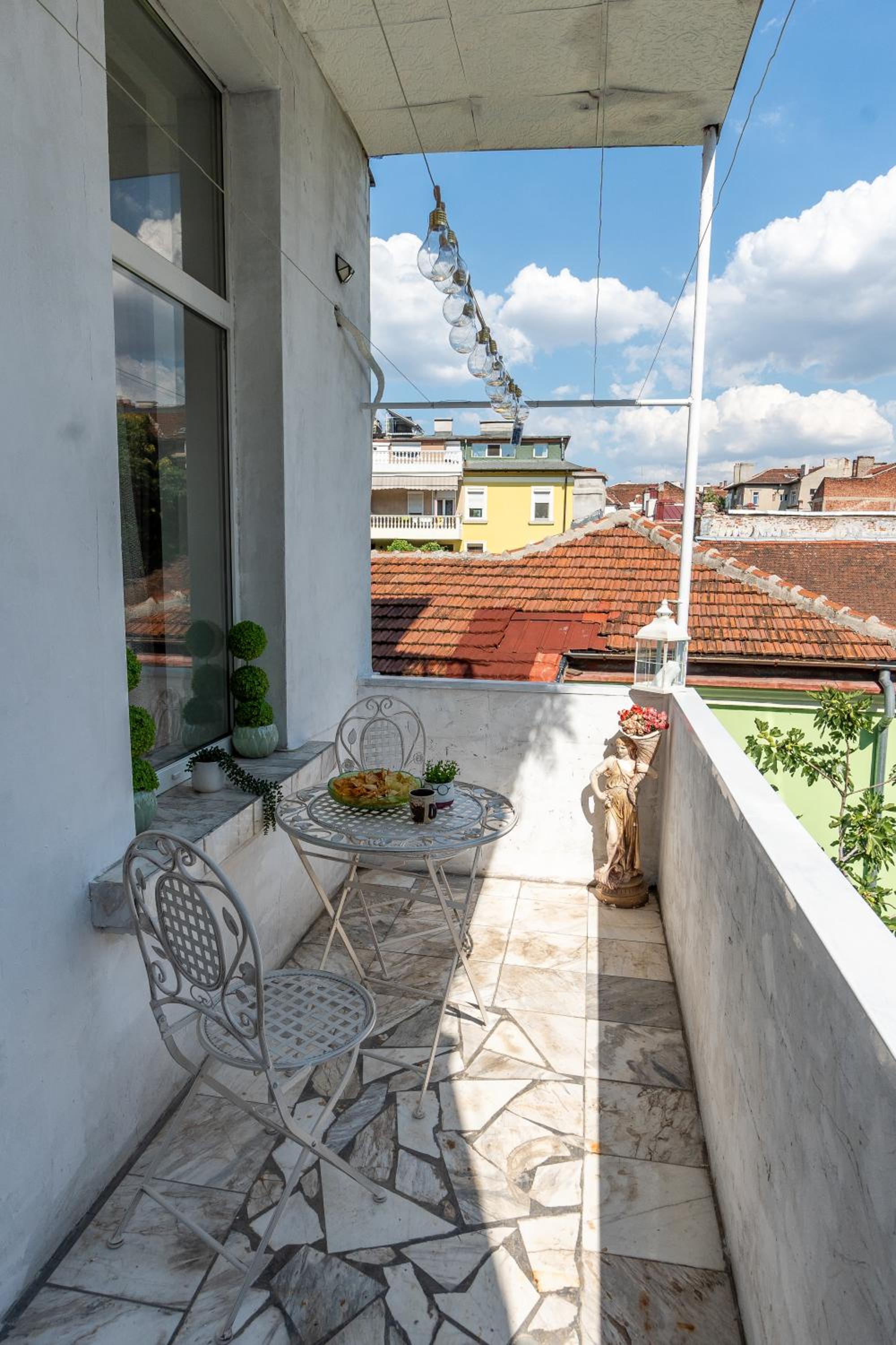 Central Heritage 3-BR Apartment