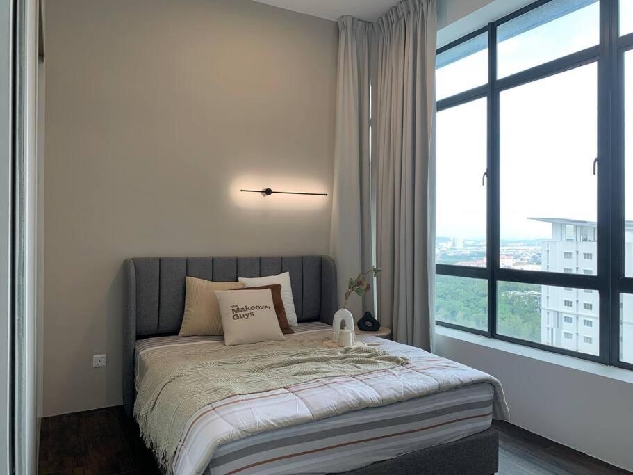 City Of Green near Bukit Jalil Cozy 7pax 3R2B photo 3