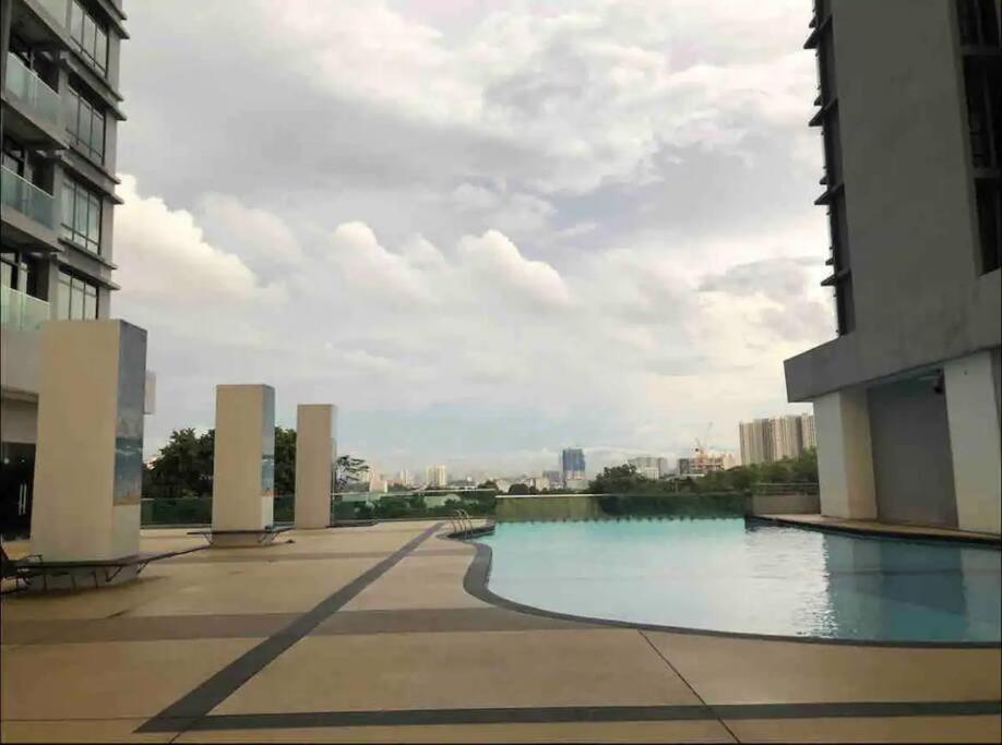City Of Green near Bukit Jalil Cozy 7pax 3R2B photo 6