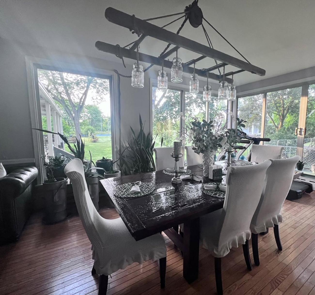 Niagara River Estate