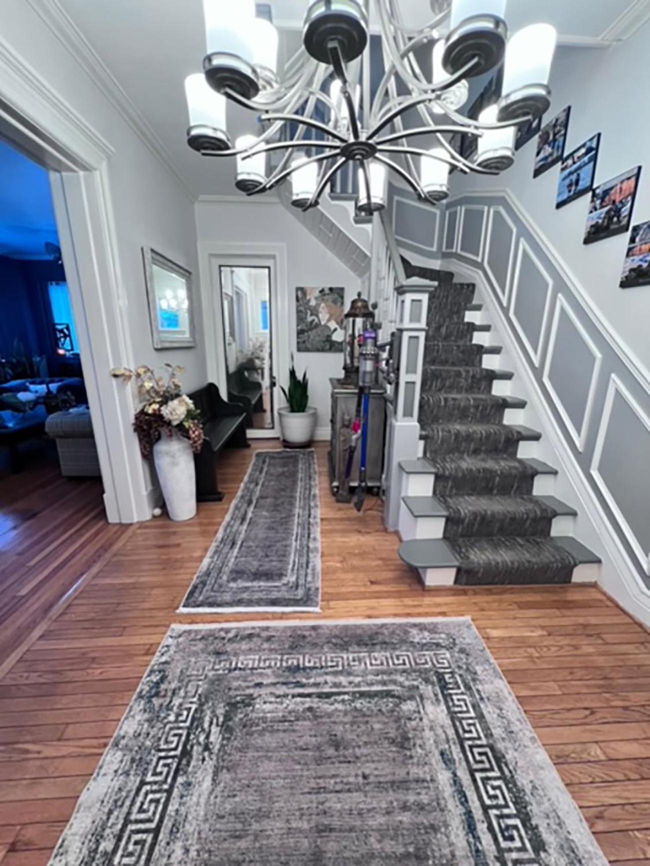 Niagara River Estate