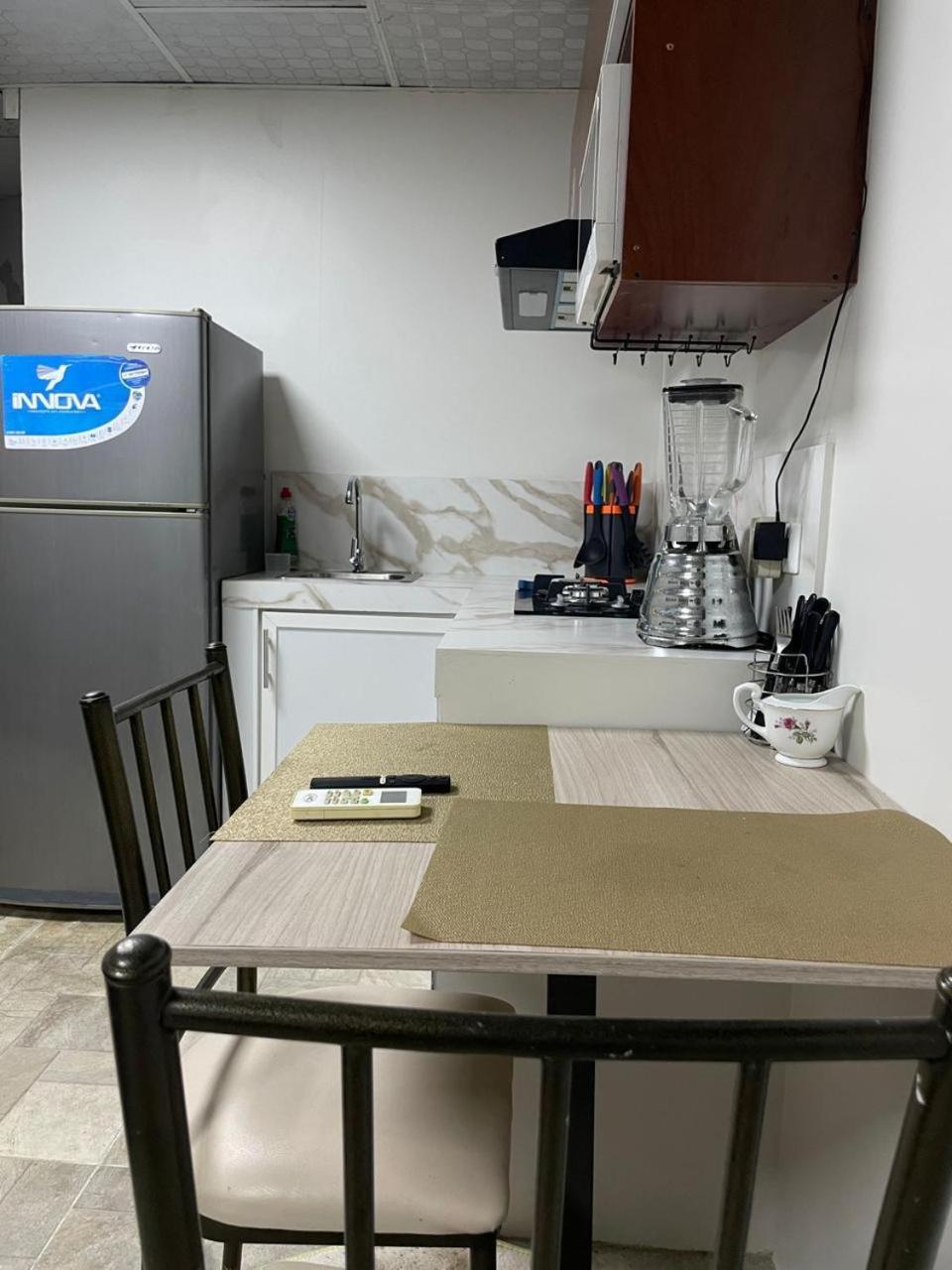 Suite privada en urb con guardianía 24-7 Machala view 3