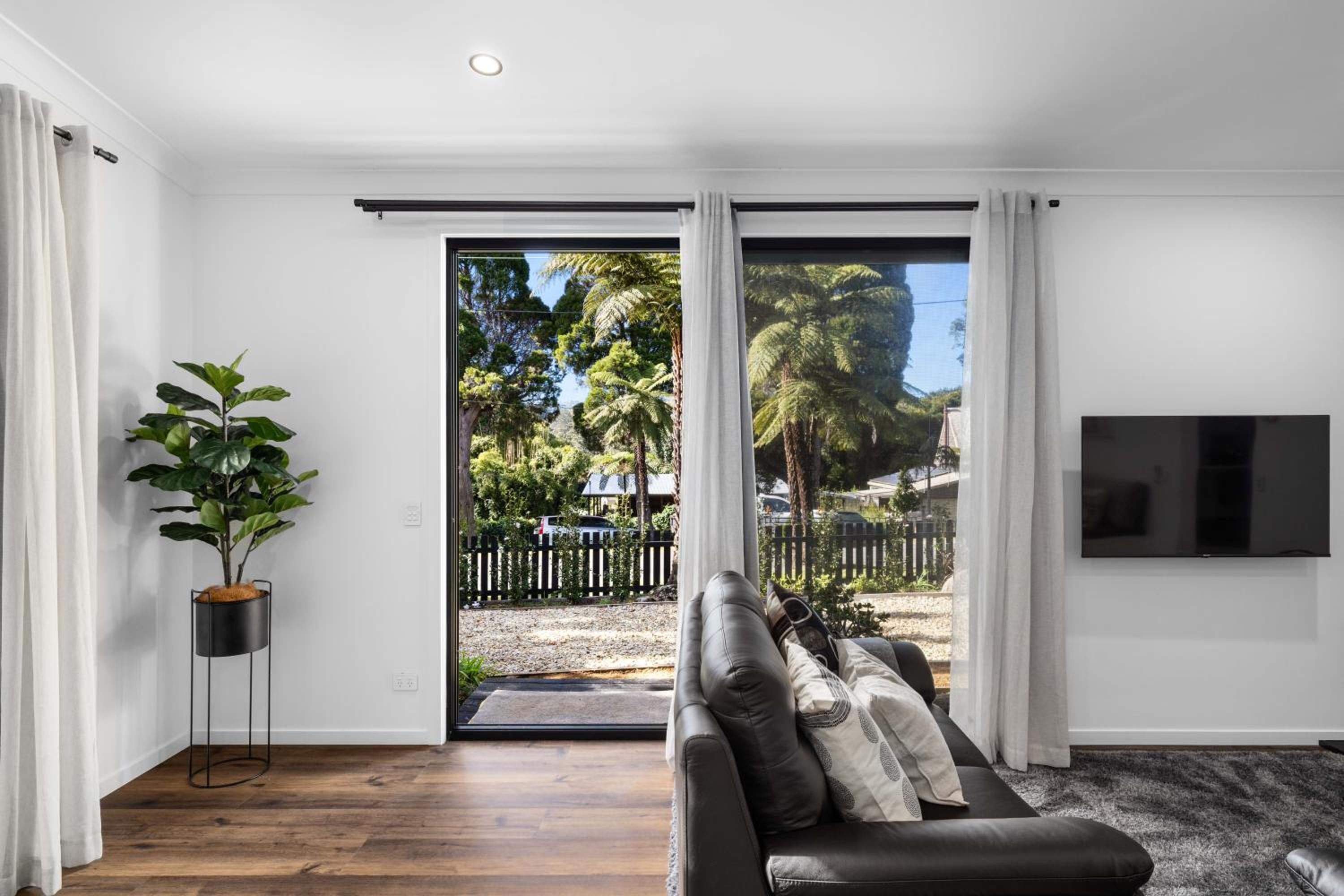 Rainforest Luxurious Oasis 1BR Villa Free Wi-Fi