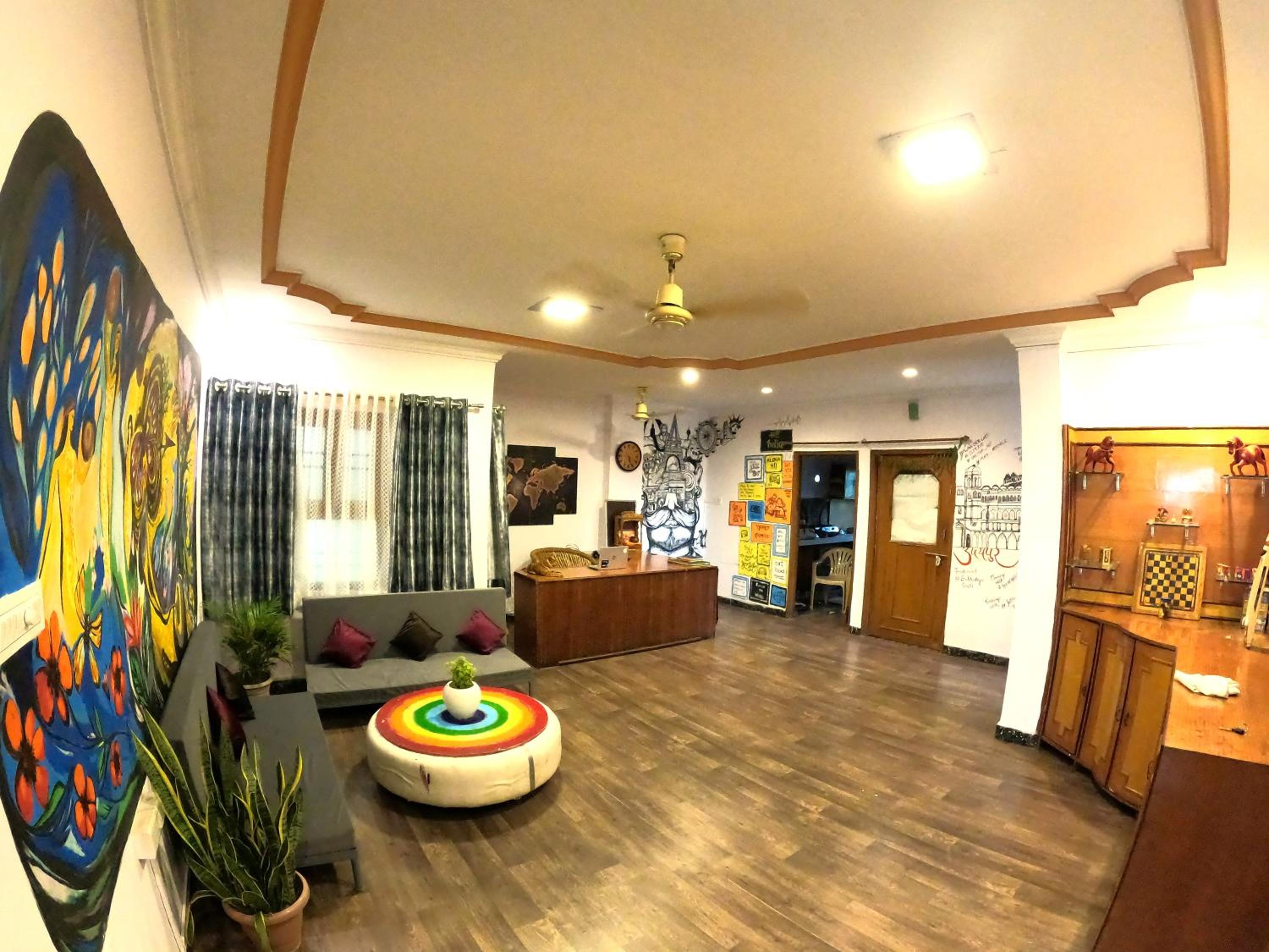 lounge