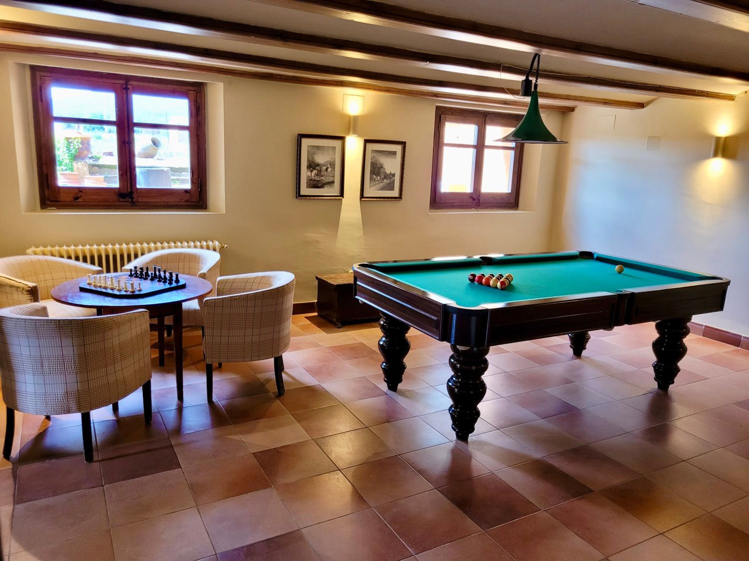 activities & amenities
