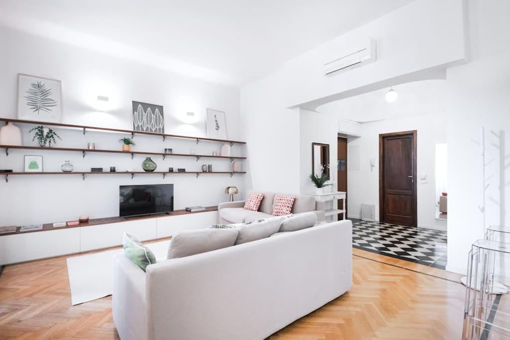 Easylife - Milano - Piazza Grandi 6 - Porta Vittoria