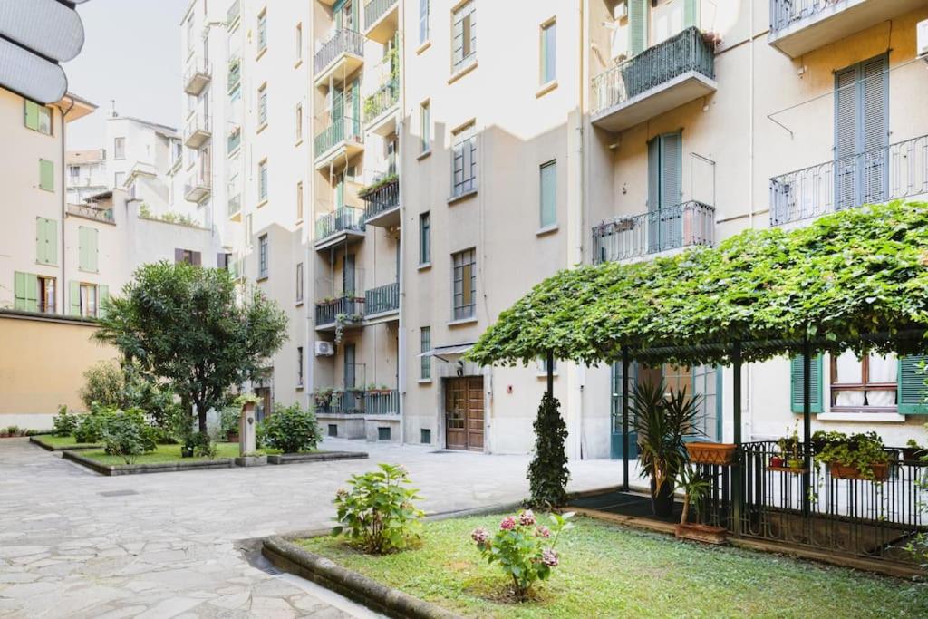 Easylife - Milano - Piazza Grandi 6 - Porta Vittoria