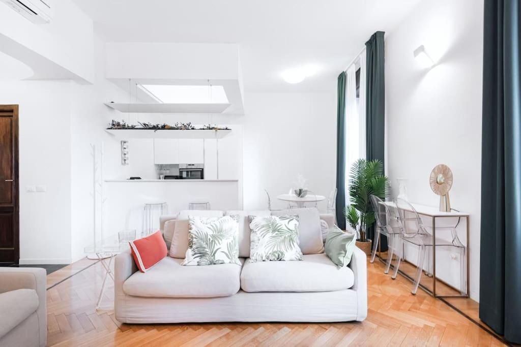 Easylife - Milano - Piazza Grandi 6 - Porta Vittoria