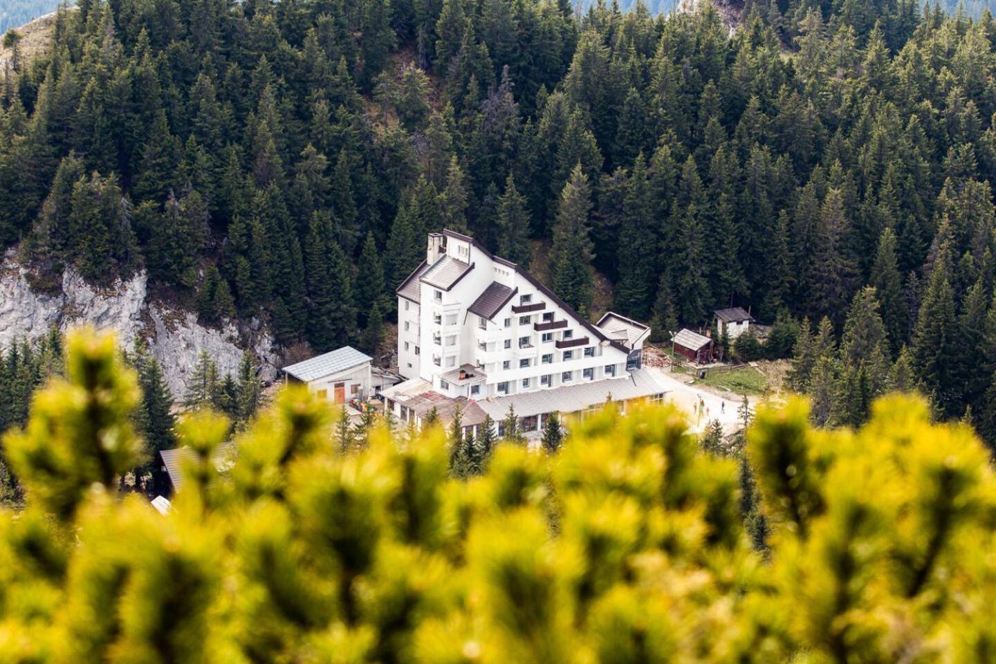 Hotel Alpin Rarău view 3