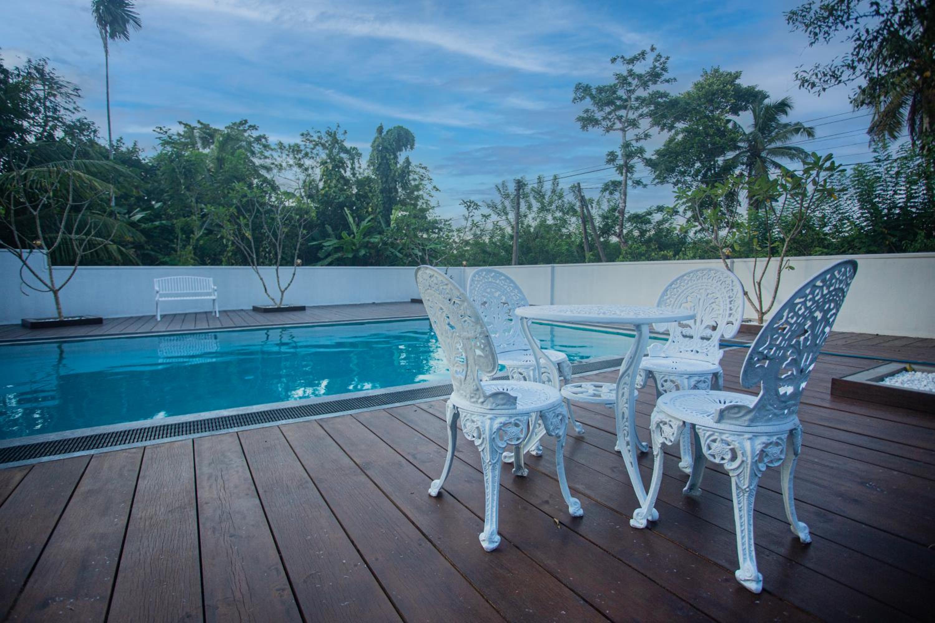 Echoing Dream Resort