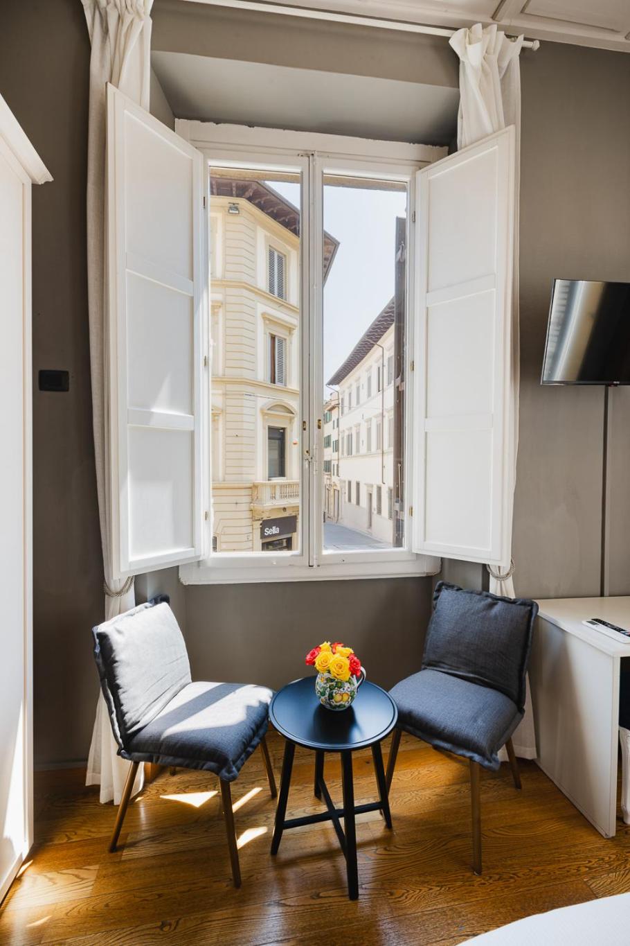 AM Collection Cavour